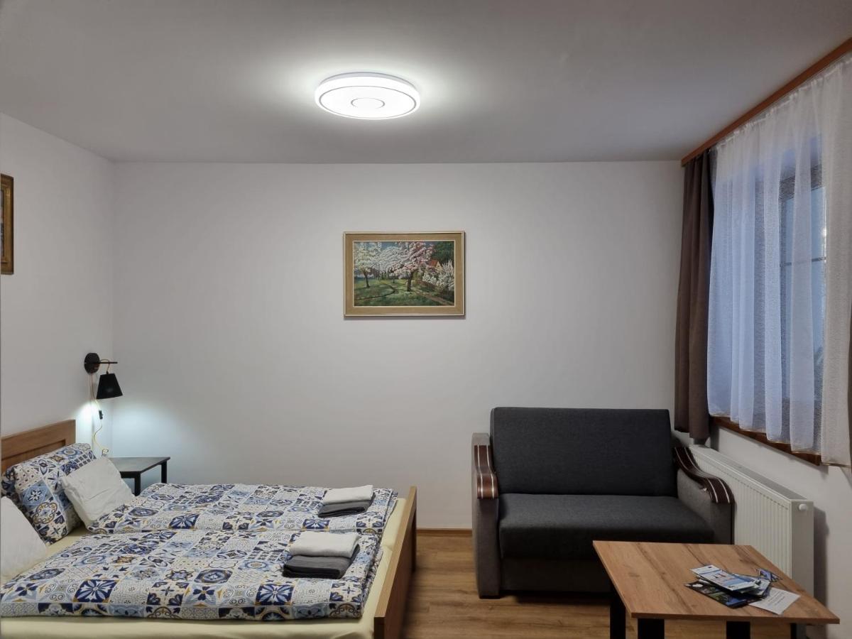 Apartmany U Petra Есеник Экстерьер фото
